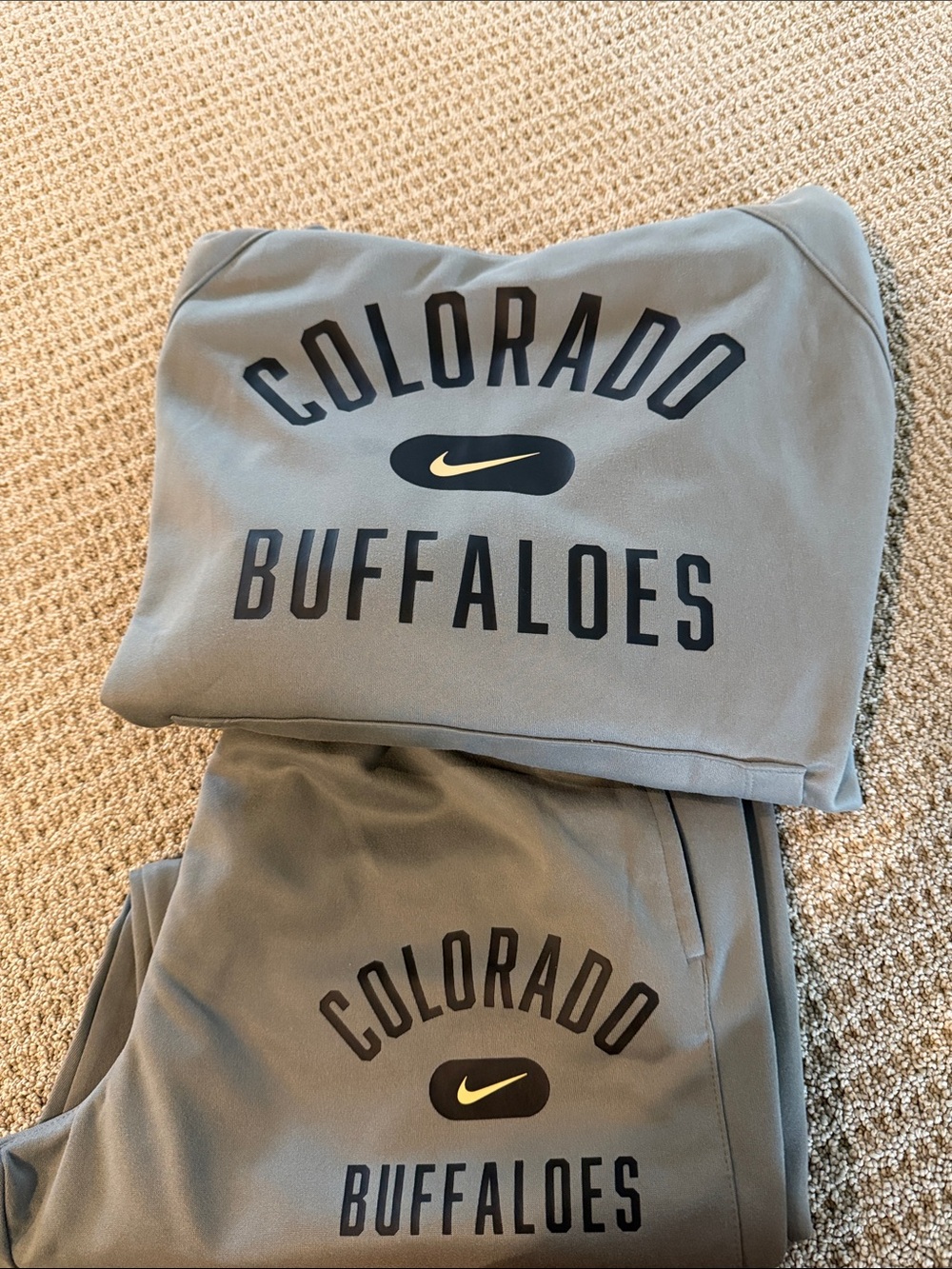 Nike Gray Colorado Buffaloes Sweatpants & Jacket Set